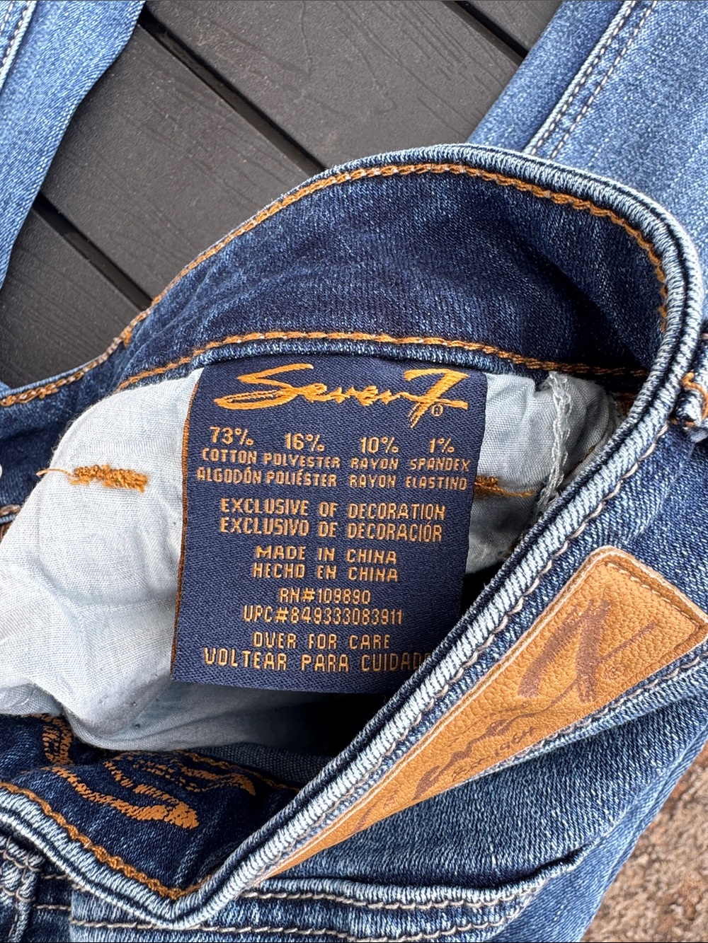 Seven7 Jeans size 4 - Picture 4 of 9